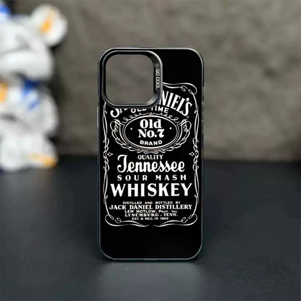 Wine & Beer Shop Photos - J-jackS wine D-danieisS ワインカラーのシルバーシェル製iPhoneケース、iPhone 18、17、16、e、15、14、13、12、11 Pro