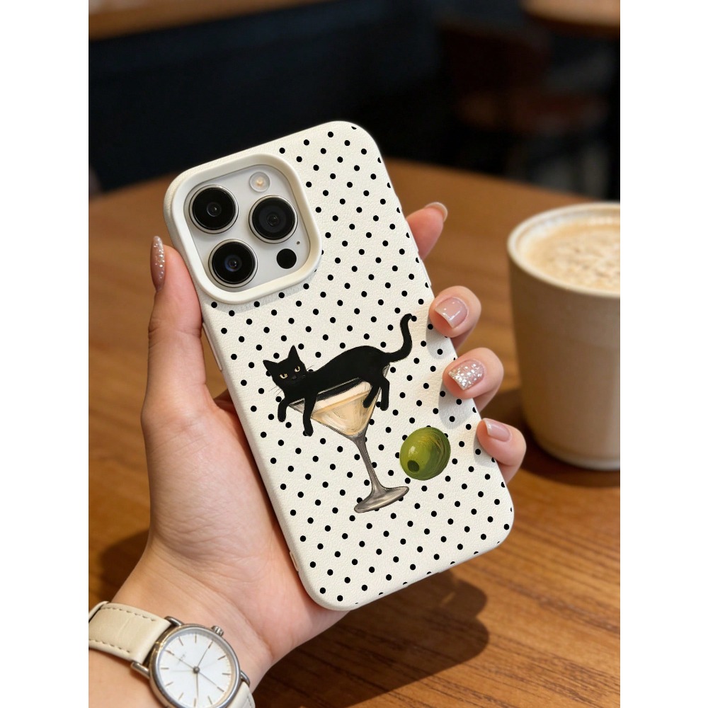 ワイングラスに入った芸術的な猫のイラスト入りスマホケース、i - Wine & Beer Shop Photos のレビューと価格