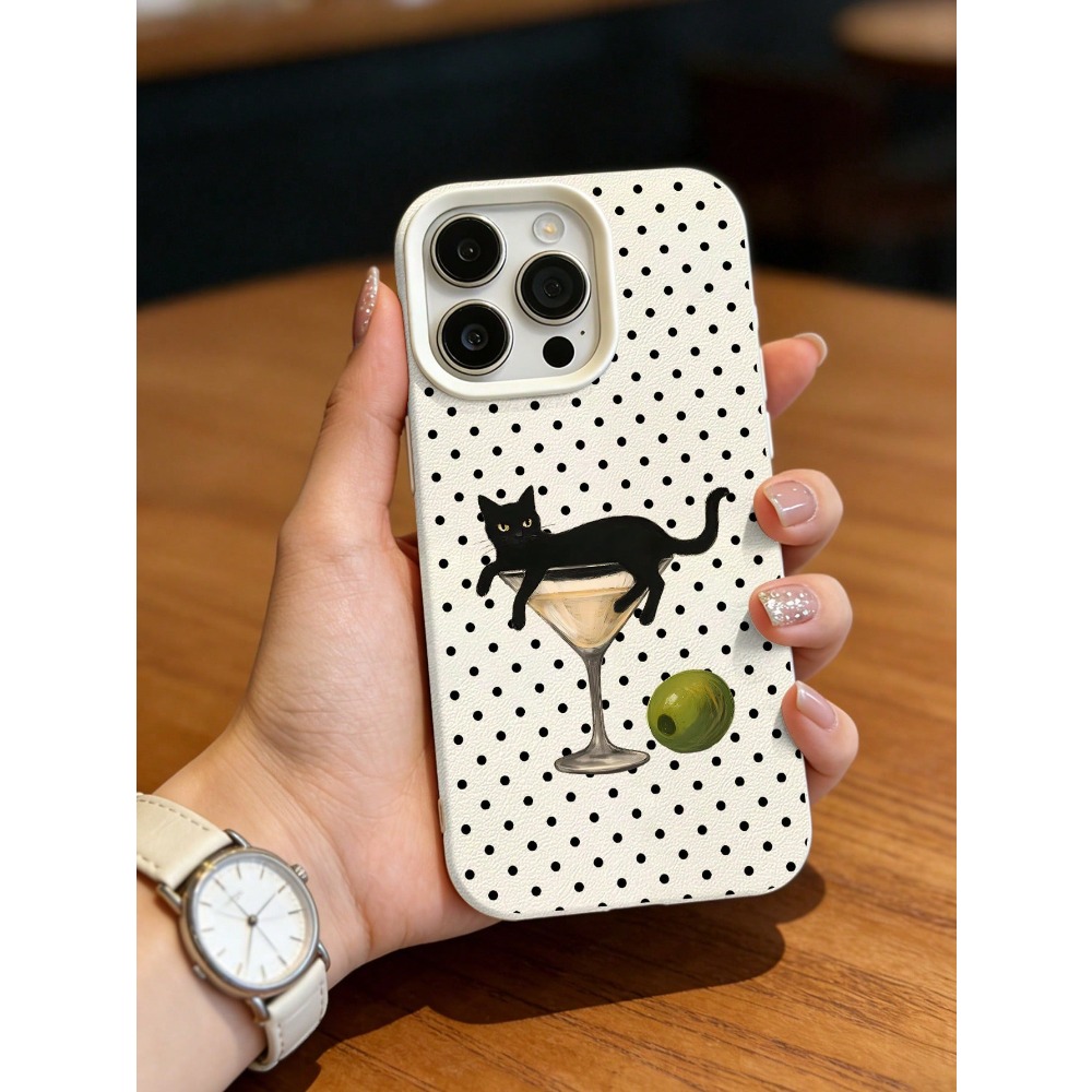 ワイングラスに入った芸術的な猫のイラスト入りスマホケース、i - Wine & Beer Shop Photos のレビューと価格